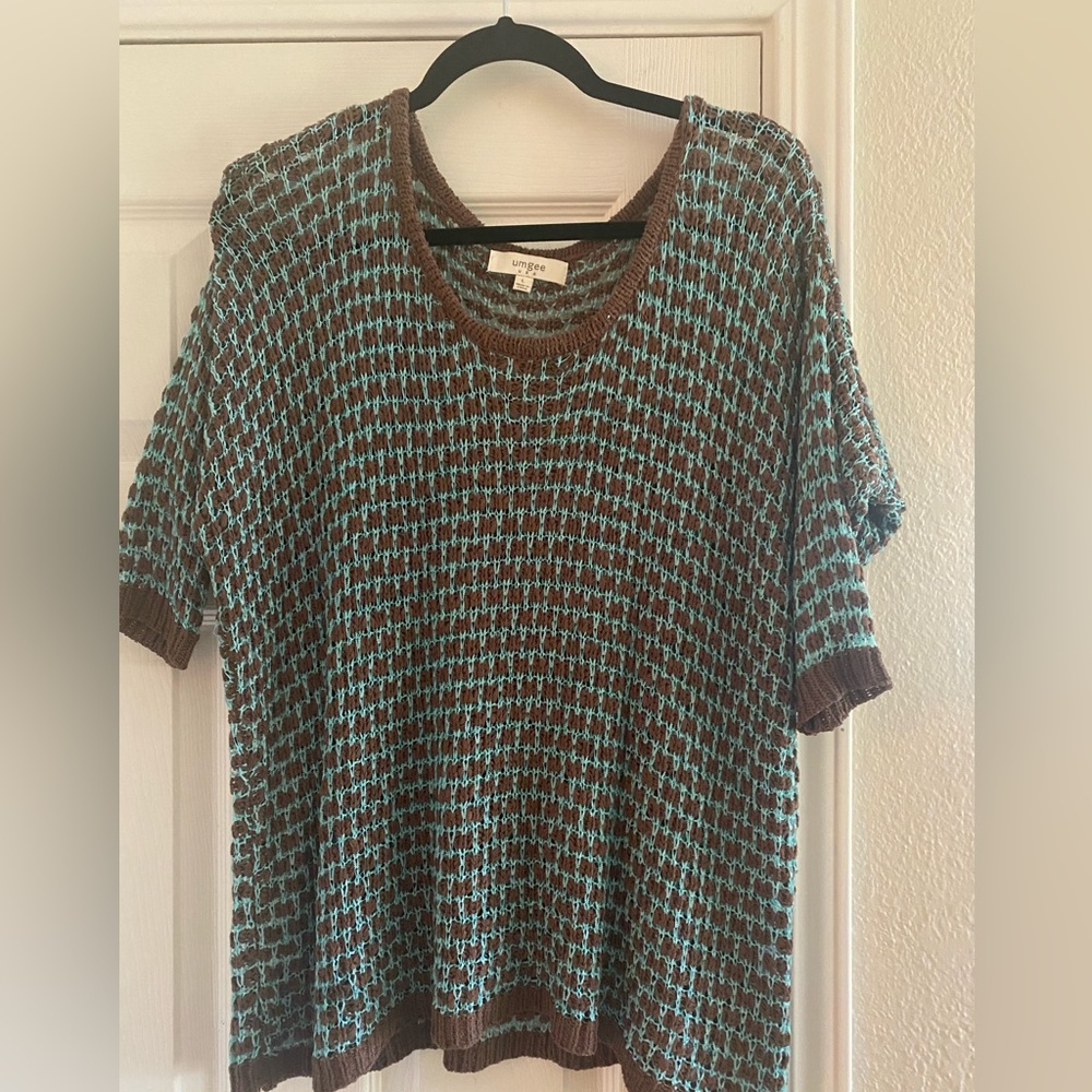 Umgee oversized sweater. Brown/turquoise